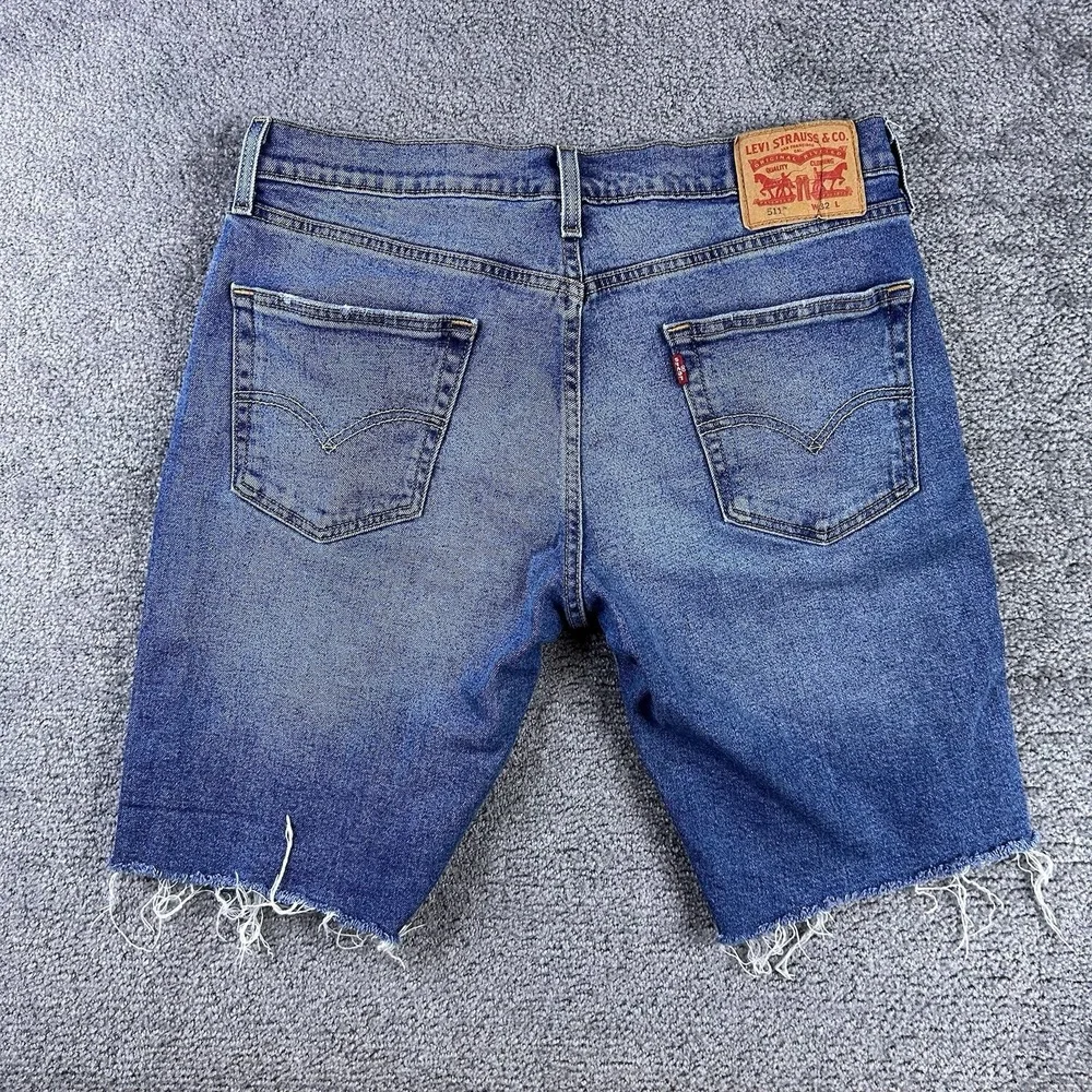 Levis 511 Slim Fit Cut Off Denim Shorts Mens 32 Blue Medium Wash Raw Hem Jorts